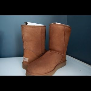 UGG Boots W Classic Short III